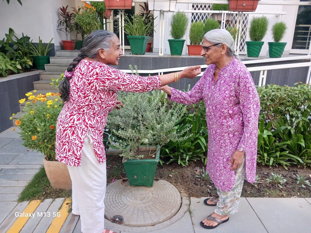 gift ideas for old parents